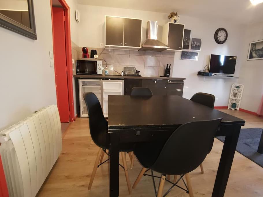 N1 F2 40M2 Avec Petit Jardin Apartamento Hérouville-Saint-Clair Exterior foto